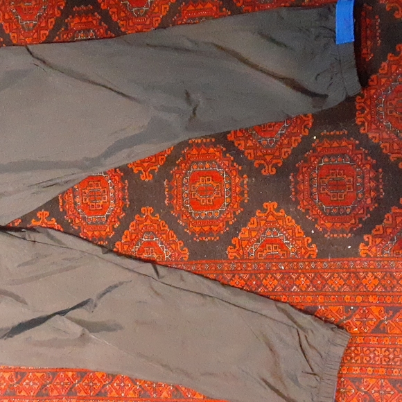 Columbia Joggers - Picture 3 of 7